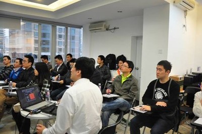 云起五洲 存儲(chǔ)四海——華蕓科技產(chǎn)品培訓(xùn)交流會(huì)技術(shù)交流紀(jì)實(shí)